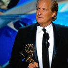 Jeff Daniels wins best actor in a drama