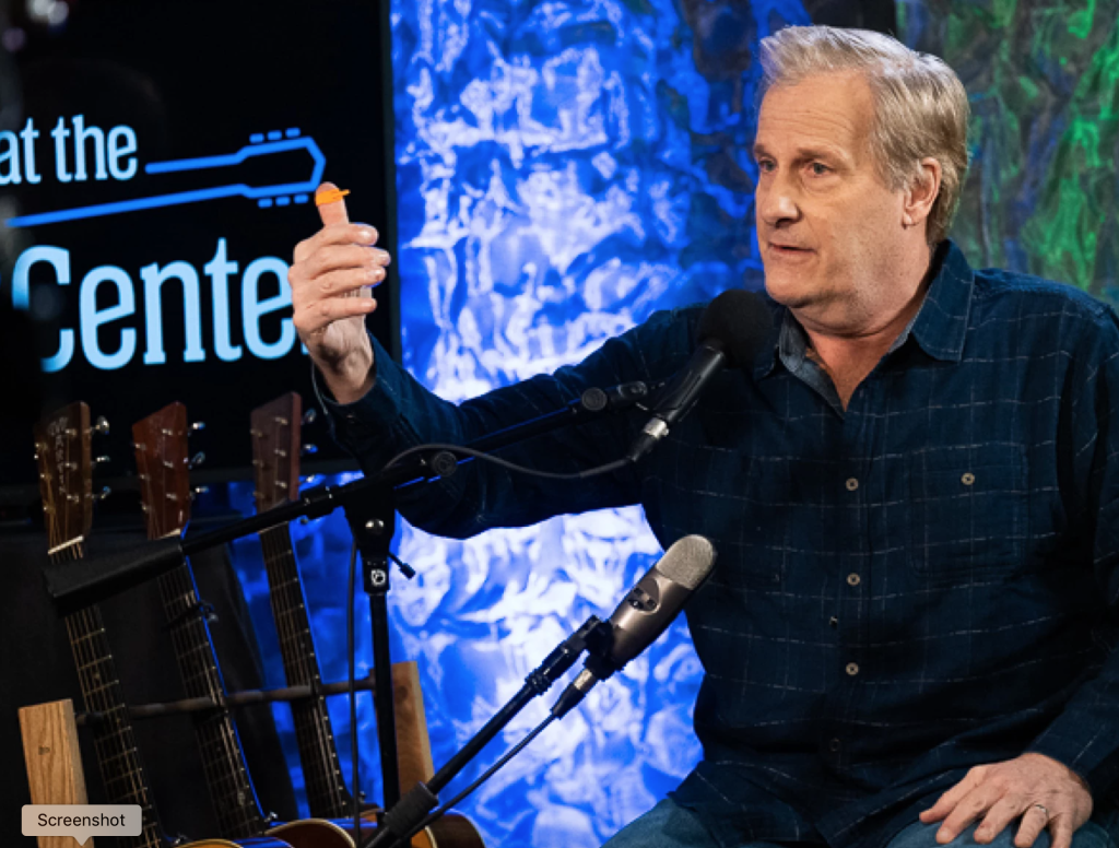 Jeff Daniels talks songwriting and songs at the Center Jeff Daniels